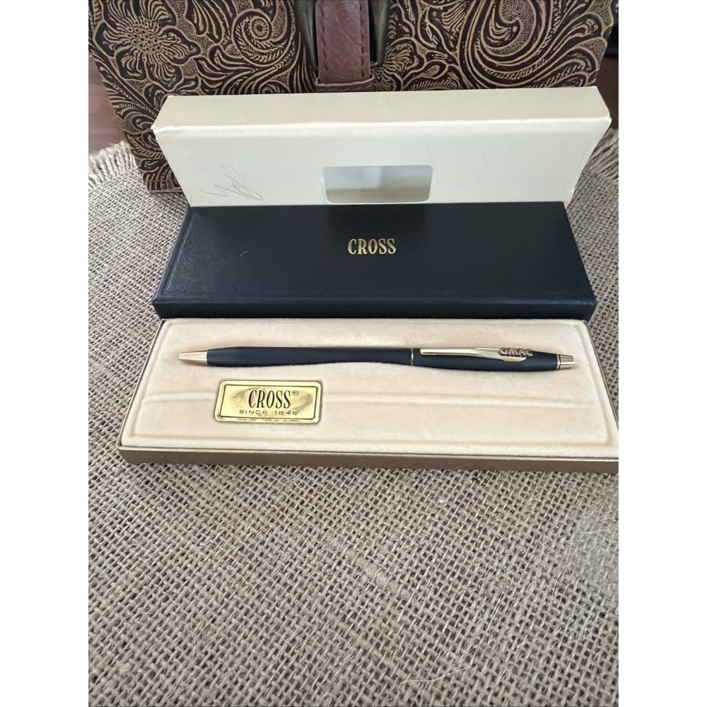 1980s Cross Century Black Matt Ballpoint pen FINE nib Gold appointments (2)